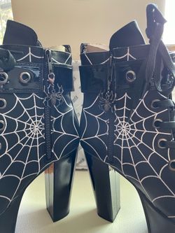 Demonia women’s or men’s boots