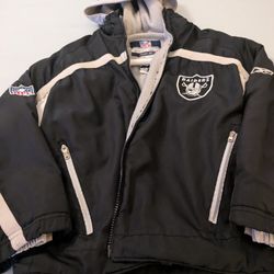 Reebok Size 8 Raiders Jacket for a  Child 