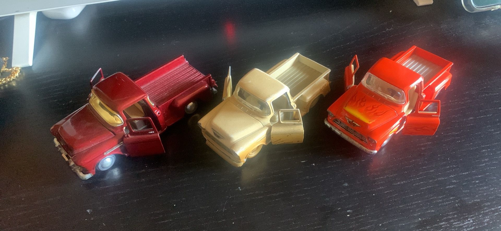 DIE CAST MODEL TRUCKS