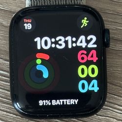 Apple Watch Series 8