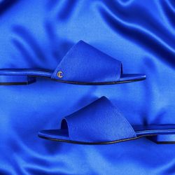 Clearance Sale 💙 Italian-Made Cobalt Blue Silk Flats