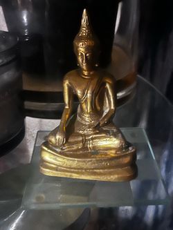Antique wooden Buddha statue from Burma, 19th century