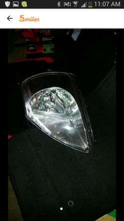 2003 mitsubichi eclipse spider right side headlight
