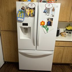 Kenwood Refrigerator 