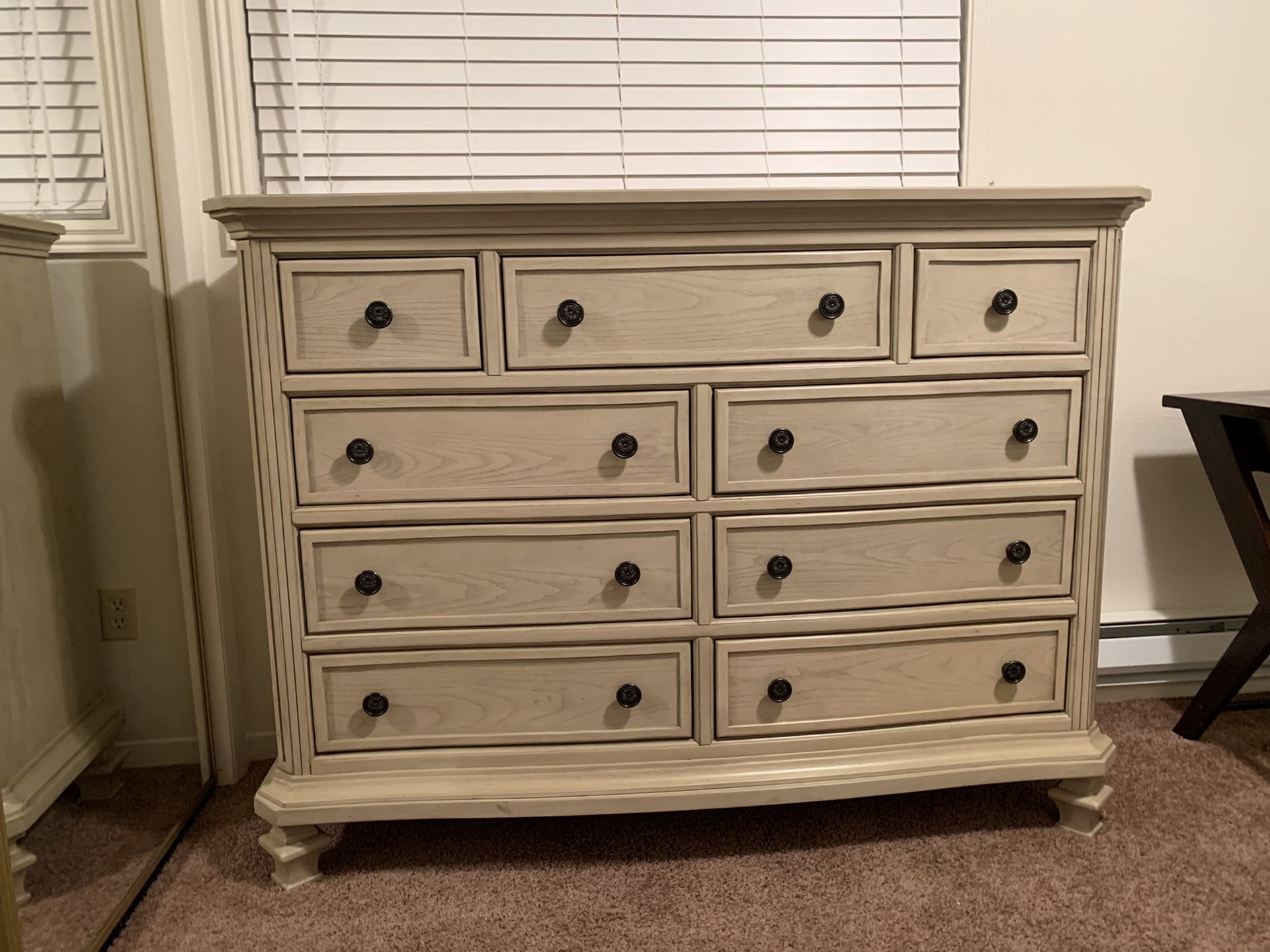 9-Drawer Dresser