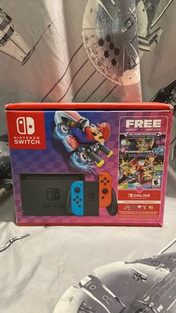 Nintendo Switch Mario Kart 8 Deluxe Bundle willing to take offers