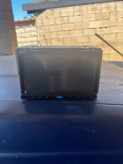 7” touch screen lcd dvd