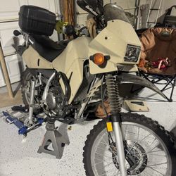 Kawasaki KLR Bike