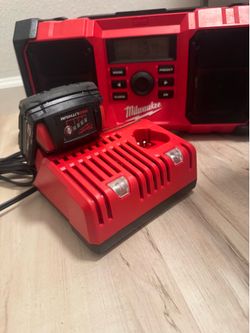 Milwaukee speaker battery charger