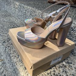 Steve Madden - Assured - Champagne Shoes Size 9.5