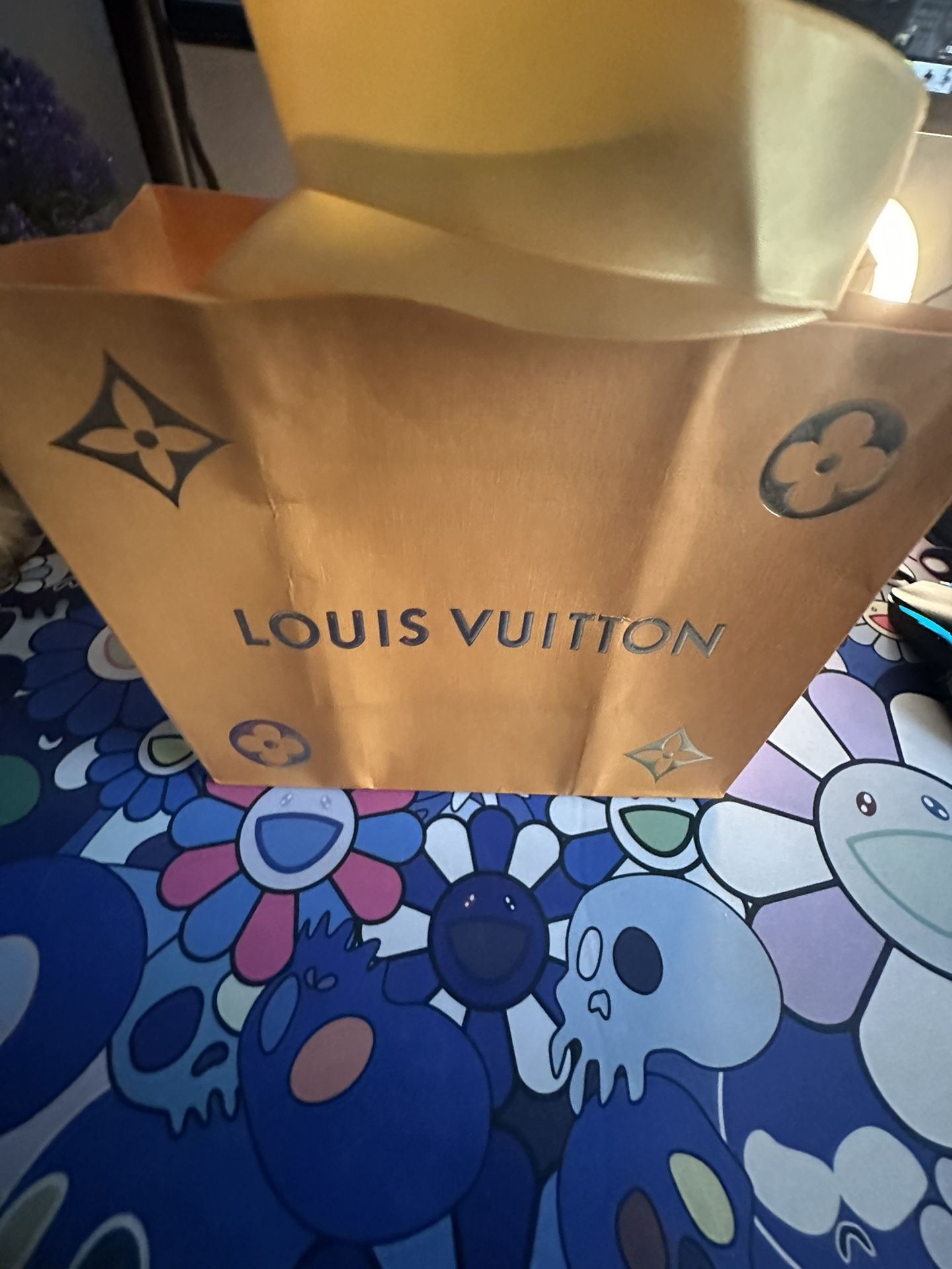 Authentic Louis Vuitton Las Vegas Parano Z1054E Monogram Lens Gold Studded  Sunglasses for Sale in Aurora, CO - OfferUp