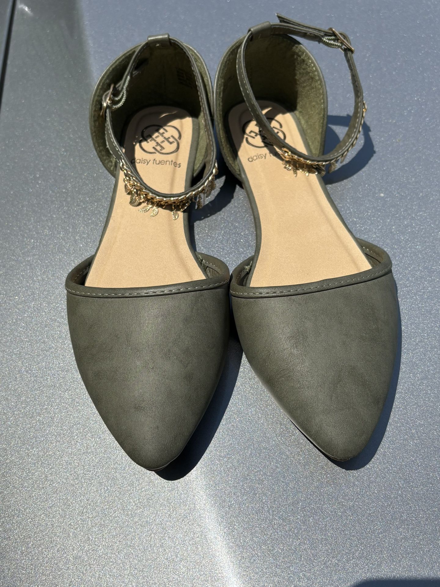 Woman’s Olive Flats
