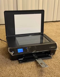 HP envy 4500 Printer and Scanner with WI FI