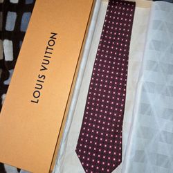 Authentic Louis Vuitton Tie 100% silk