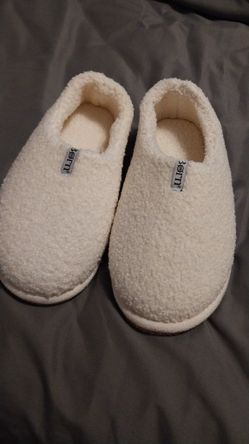 Cream Colored Born Slippers