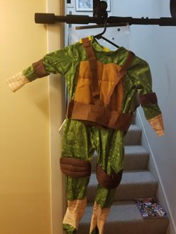 Brand new toddlers Halloween costume "teenage mutant ninja turtle"