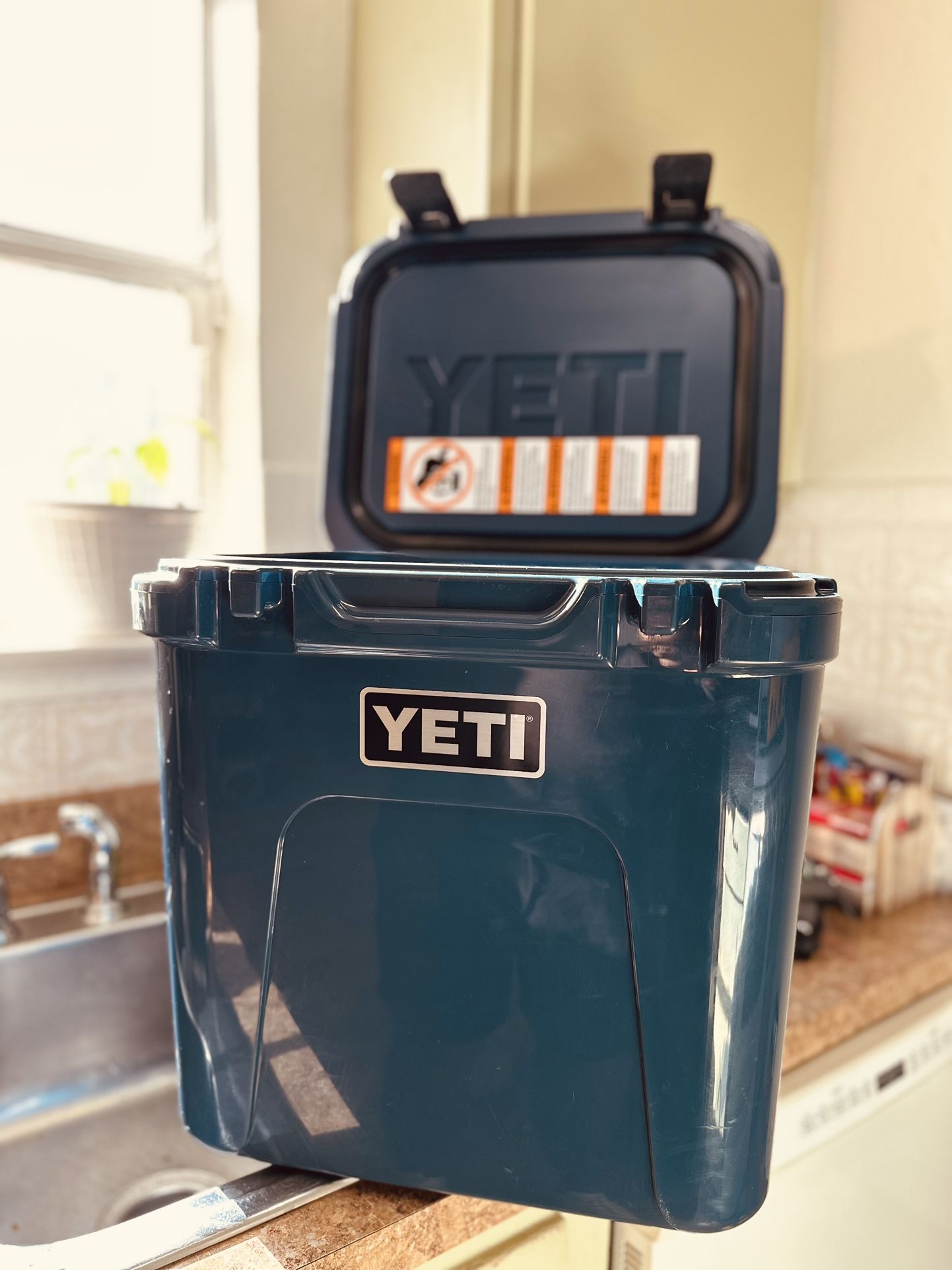 YETI Roadie 24 Hard Cooler