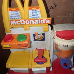 McDonald's 1993 Hamburger Snack Maker, Happy Meal. So Cute!