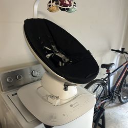 4moms MamaRoo Multi-Motion Baby Swing, Black Classic