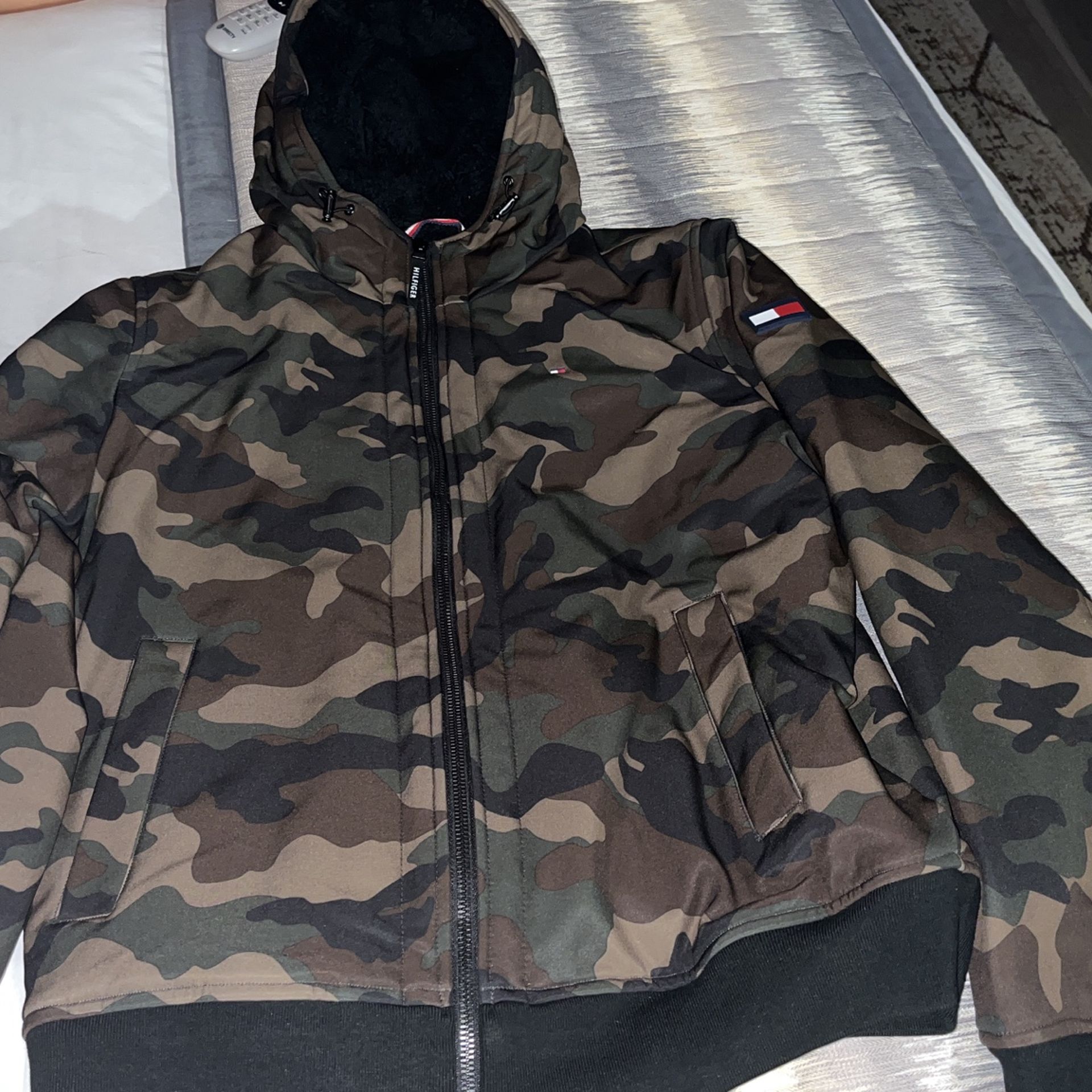 Tommy Hilfiger Water Resistant Jacket Cameo