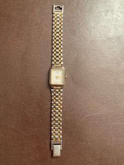 VINTAGE 1990’s SEIKO BRACELET WATCH