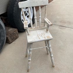 DOLL CHAIR