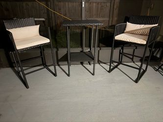 Bar stool