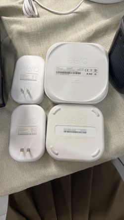 eero Pro 6 Mesh WiFi System + Other Units– 4‑unit bundle (K010001 + B010001 + 2× D010001)
