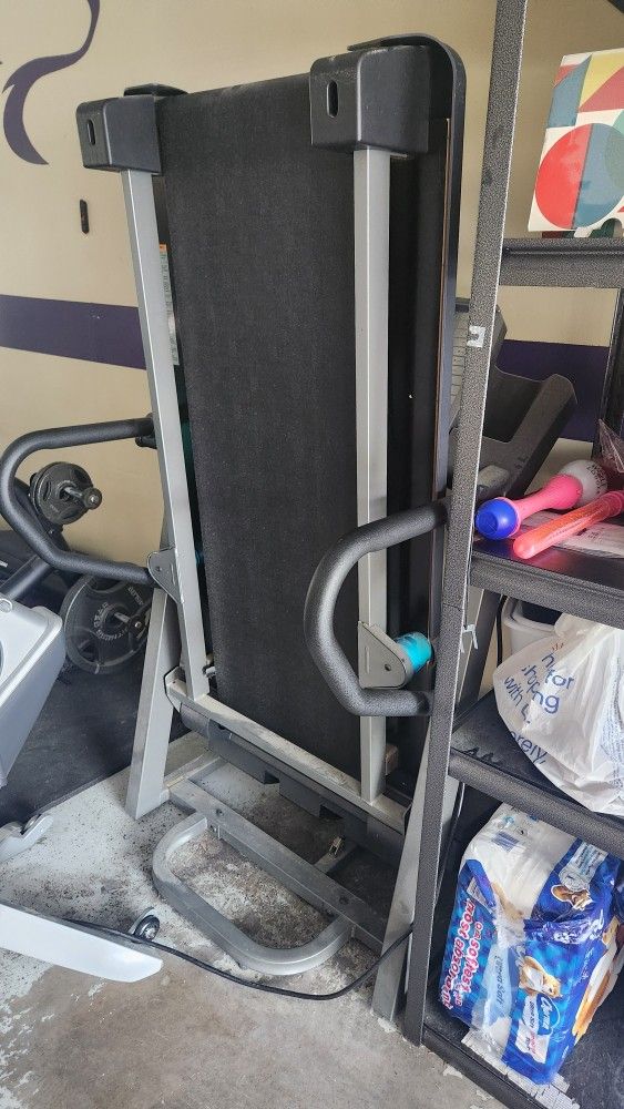 Treadmill Pro-Form XP used