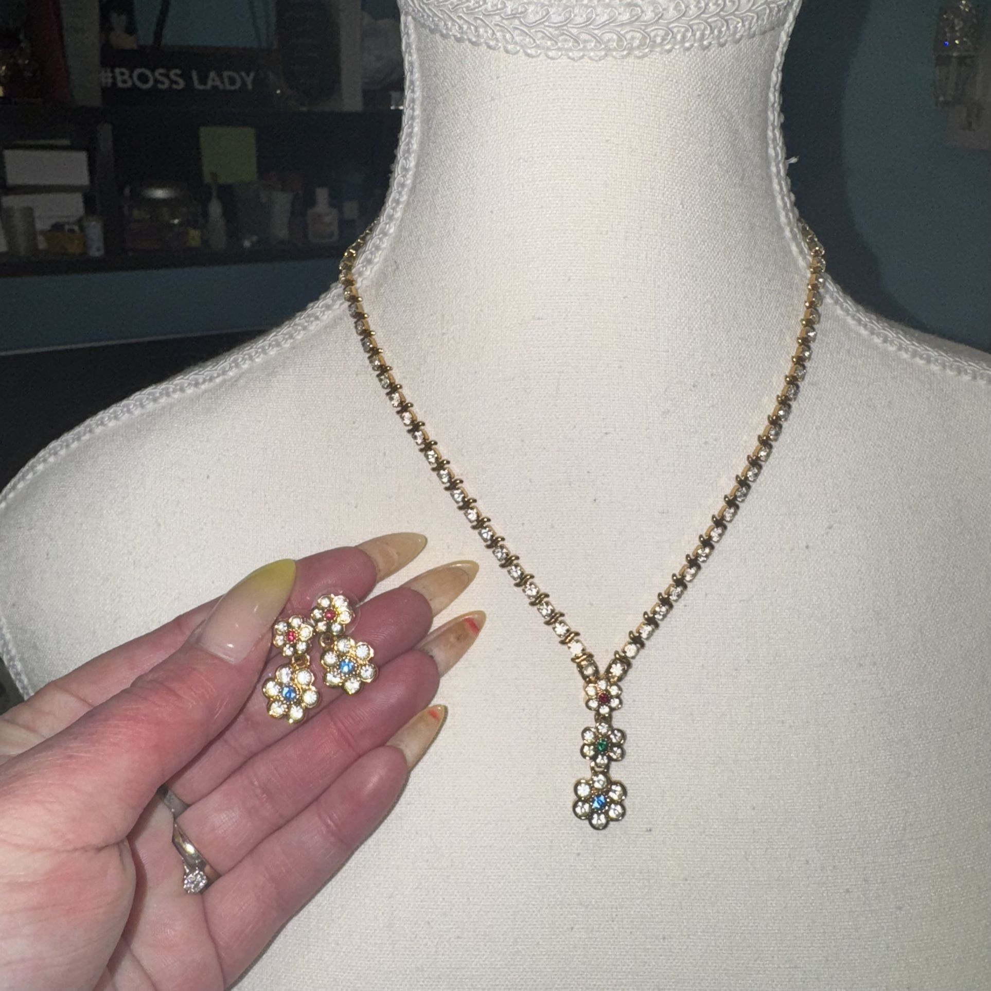 Vintage Avon Necklace Earrings Set