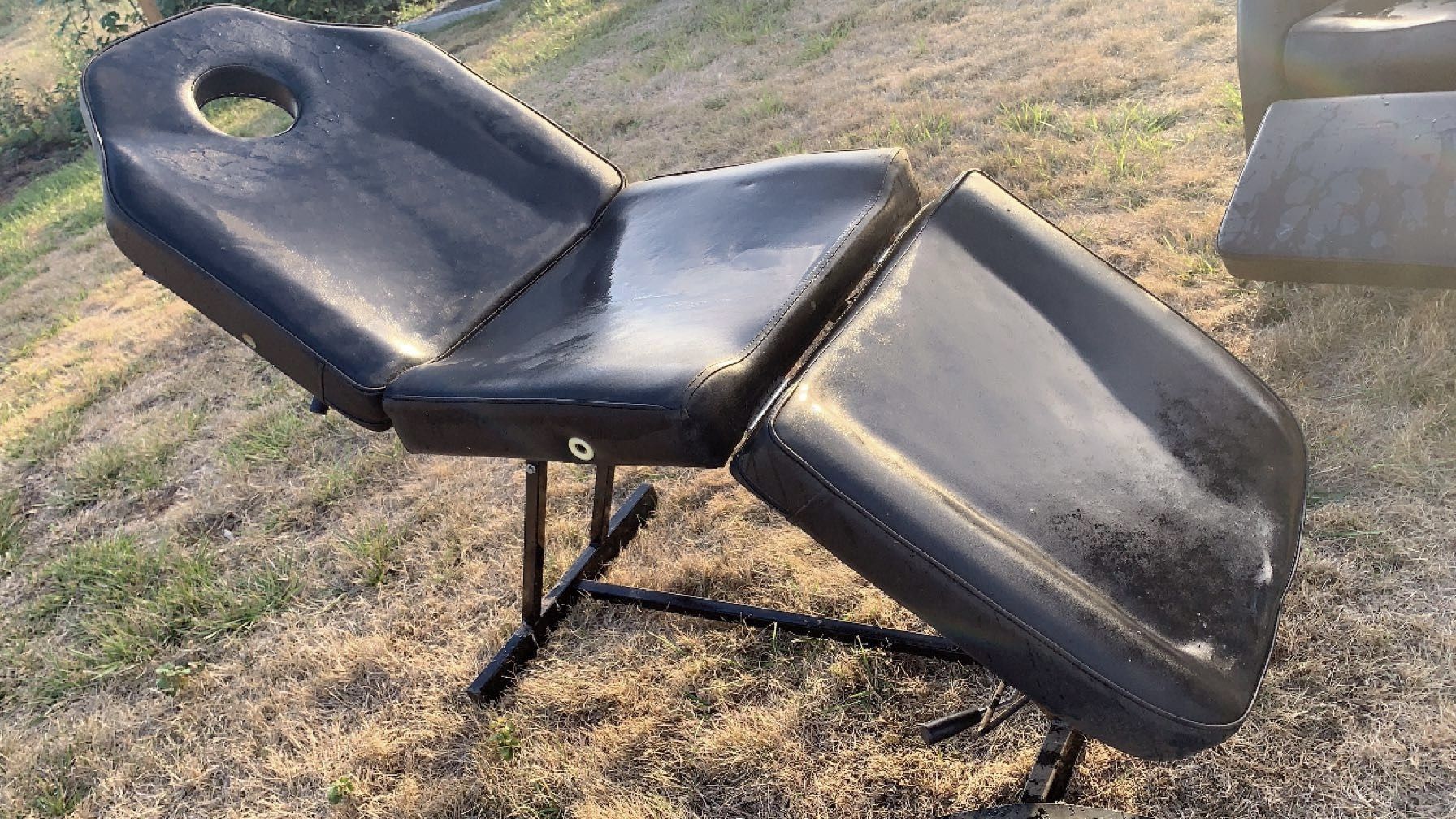 Massage Bed/Lash Bed