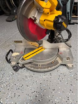 Dewalt chop saw 12 inch blade