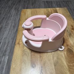 Infant seat bathtub