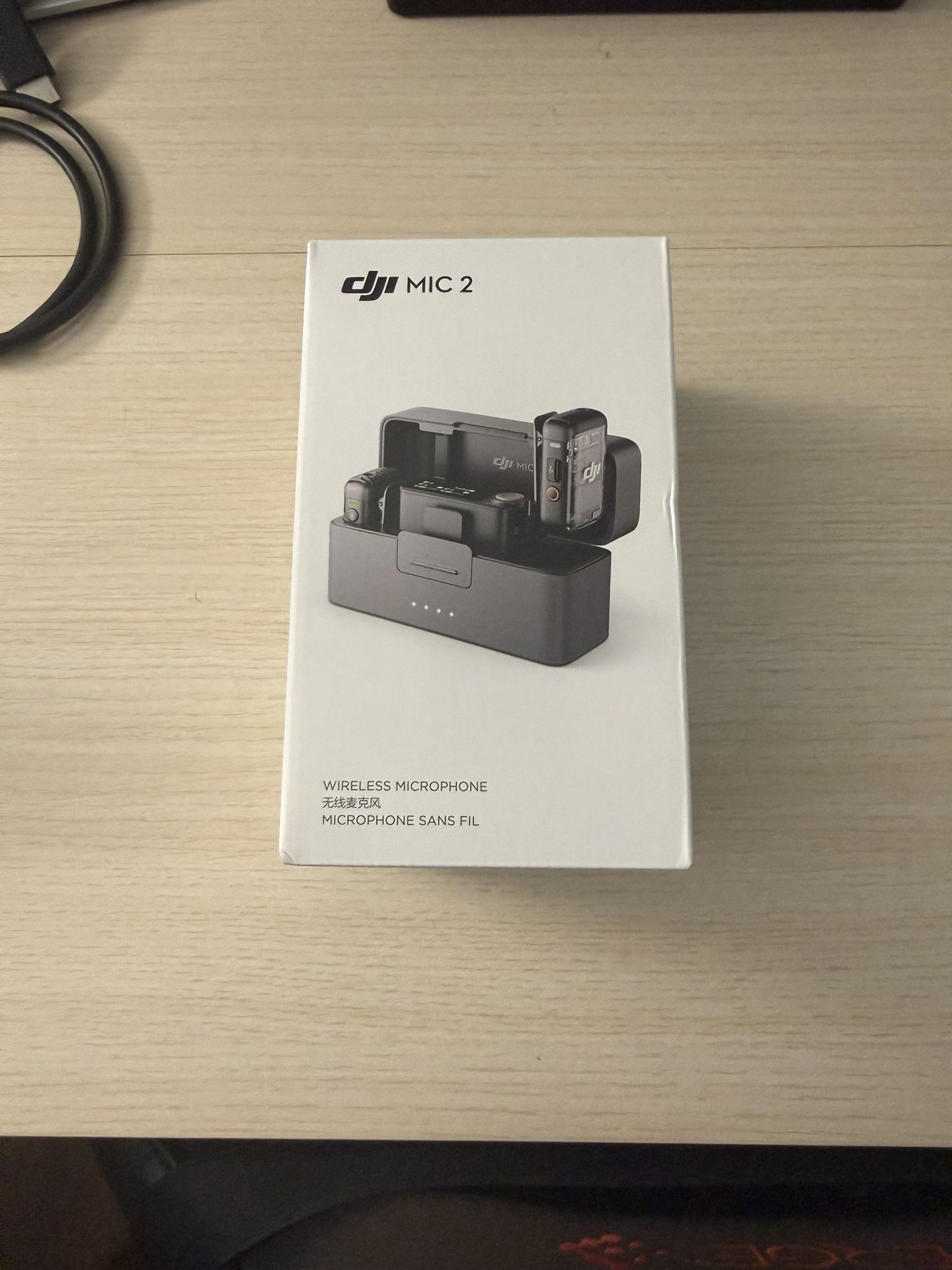 New DJI Mic 2 (2 TX + 1 RX + Charging Case) All-in-one Wireless Mic NEW
