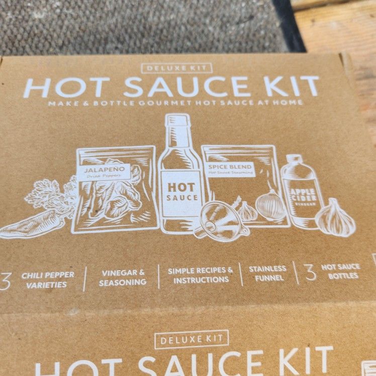 Hot Sauce Kit