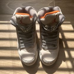 Air Jordan 5 Retro SE craft ‘light Orewood Brown’ #AirJordan #jordan #sneakers