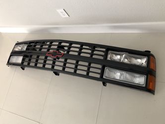 Complete 454 grill with lights and bow tie Chevy obs 88-93