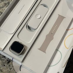 Apple Watch Series 7 Starlight 41MM GPS