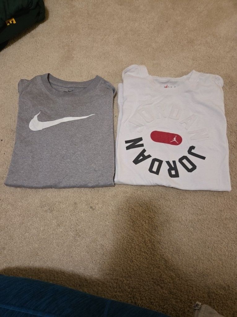  Nike Boys Size 14 T-shirts