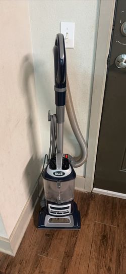 Shark Vacuums Cleaner