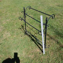 VINTAGE QUILT RACK