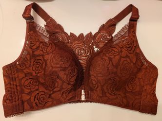 NEVER WORN Floral Secret Comfort Bra size 42C