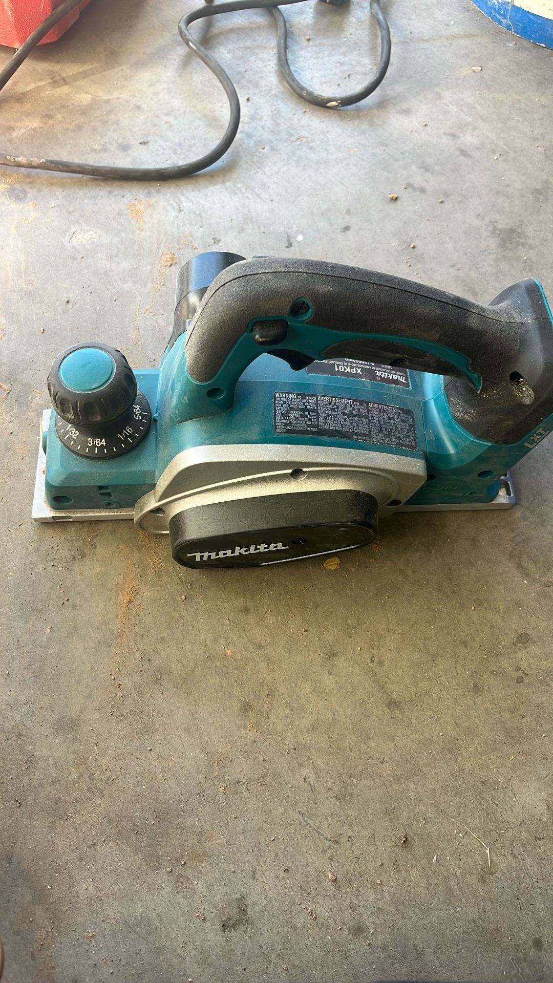 18V LXT Lithium-Ion Brushless 3-1/4 in. Cordless Planer