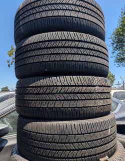 245/55r18 Goodyear tires 95 % life