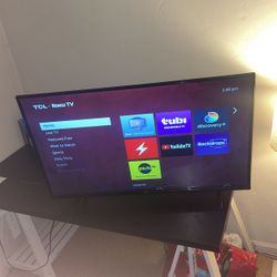 43" TCL roku tv 