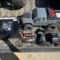 Axial Scx10 Base Camp RC rock crawler 