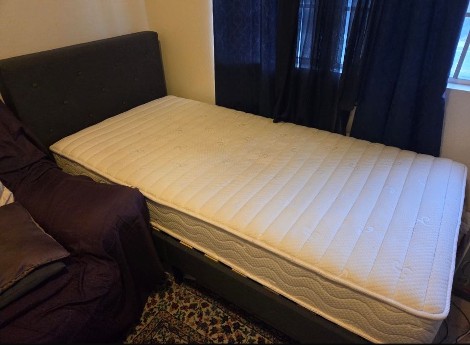 Twin Bed With Mattress