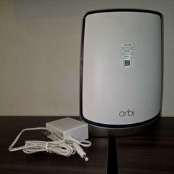 Netgear Orbi RBR860S WiFi 6 router