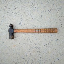 Vintage Stanley 24 Oz Ball Peen Hammer 