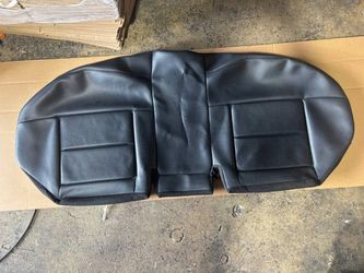 10-16 Mercedes W212 E350 Rear Seat Cushion Lower Bottom Leather Cover OEM